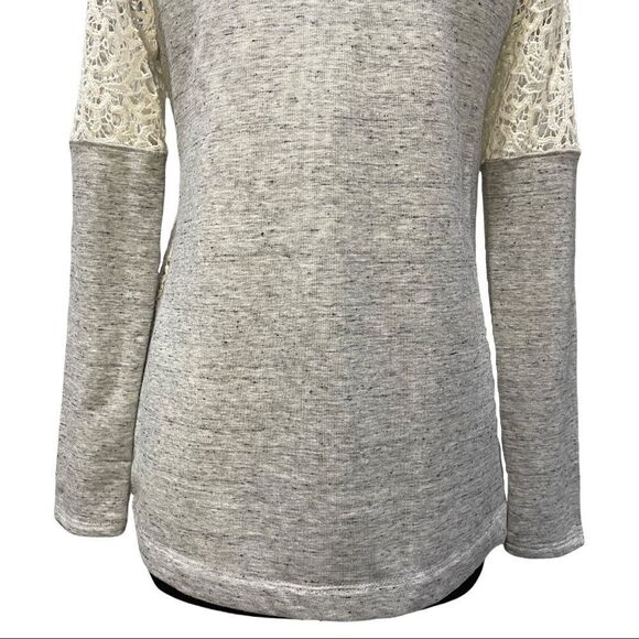 SUNDANCE Lace Overlay Tow Tone Sweater Sz M - Picture 8 of 12
